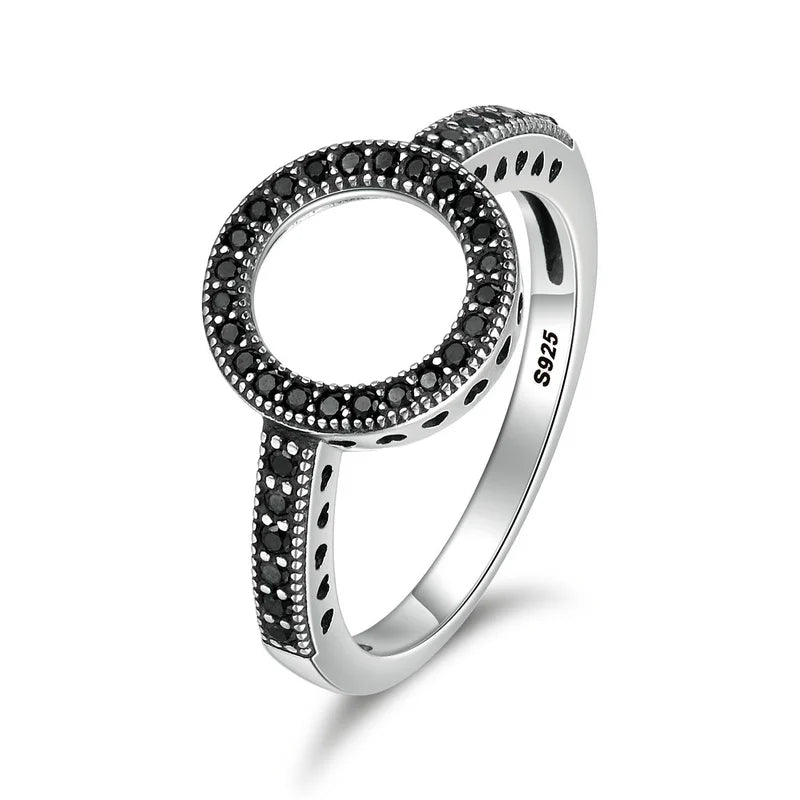 Freya Black - Sterling Silber Zirkon Ring mit unendlicher Energiebalance