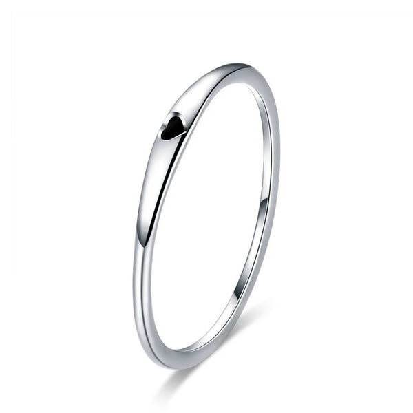 Shaelin - The Heart’s Journey A Minimalist Ring with Meaning