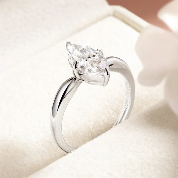 Marlene - Moissanite Ring Marquise