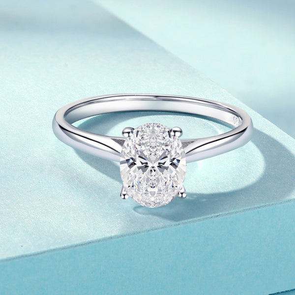 Olivia - Elegant Oval Zircon Ring – Sterling Silver and Gold Plated